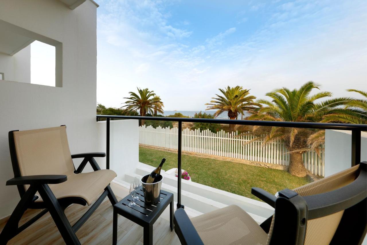 Grand Palladium White Island Resort & Spa Playa d'en Bossa Extérieur photo